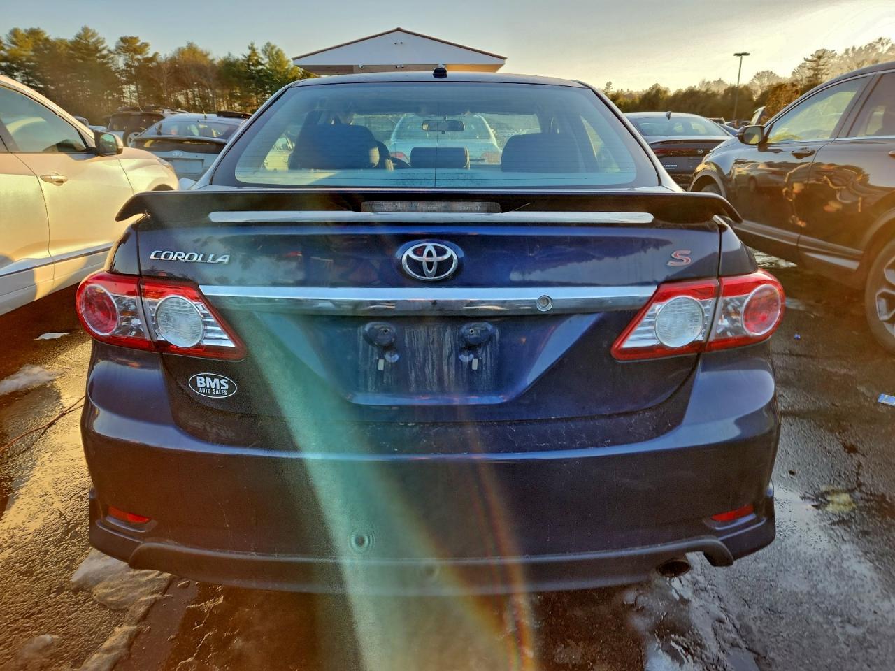 2011 TOYOTA COROLLA BASE photo 6
