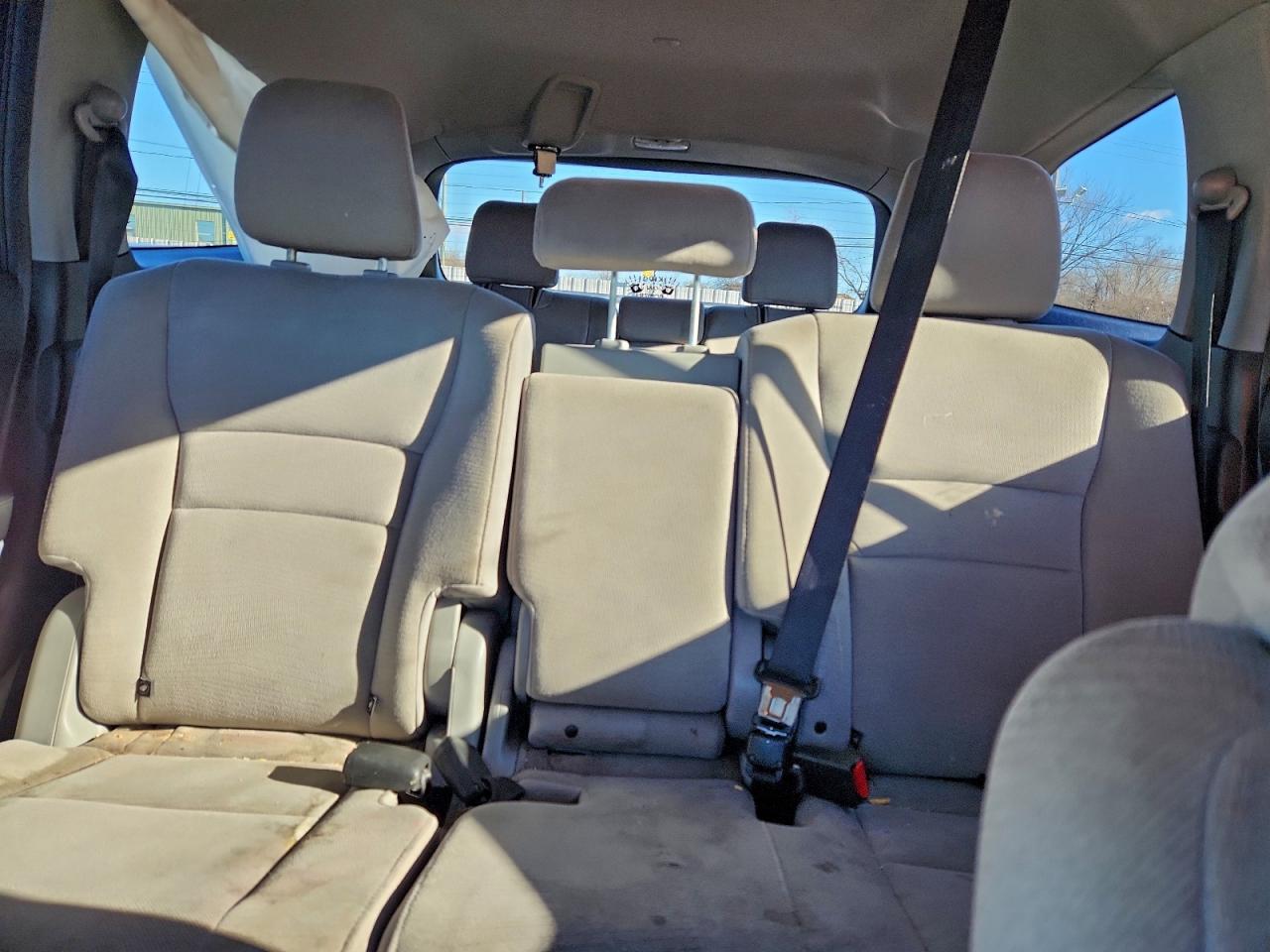 2016 HONDA PILOT EX photo 10