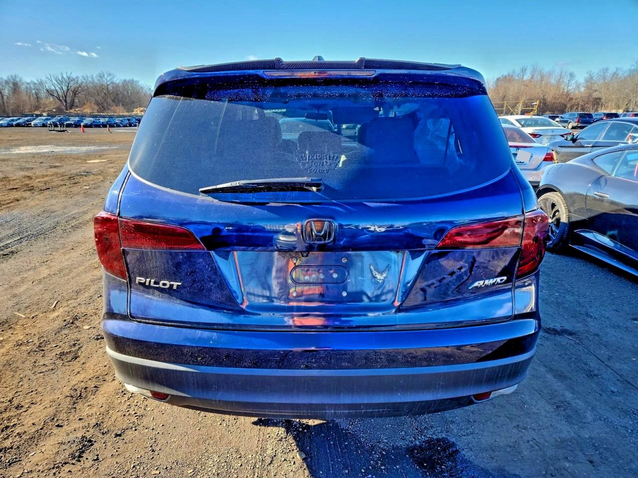2016 HONDA PILOT EX photo 6