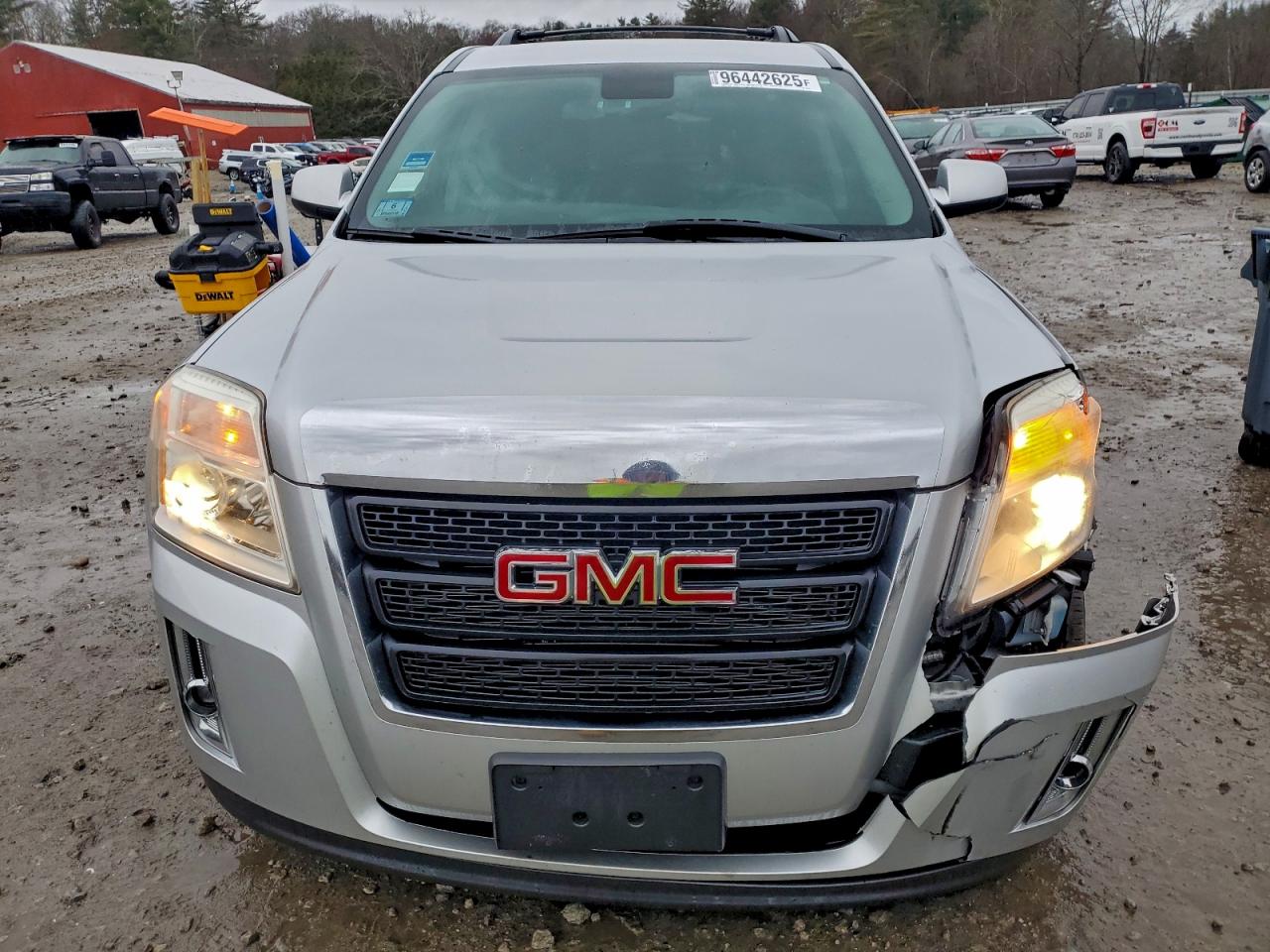 2015 GMC TERRAIN SLE photo 5