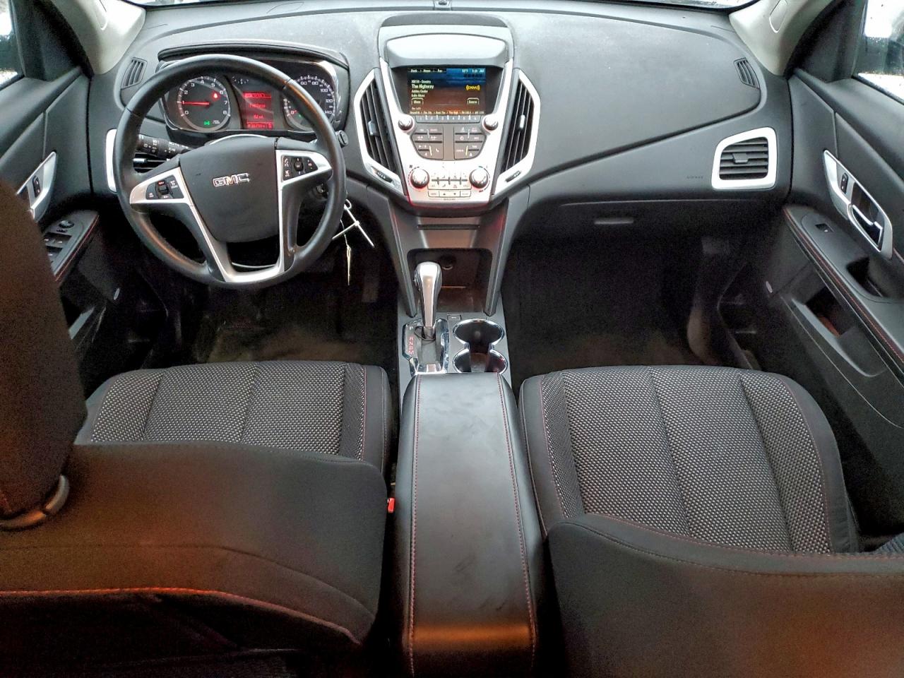 2015 GMC TERRAIN SLE photo 8