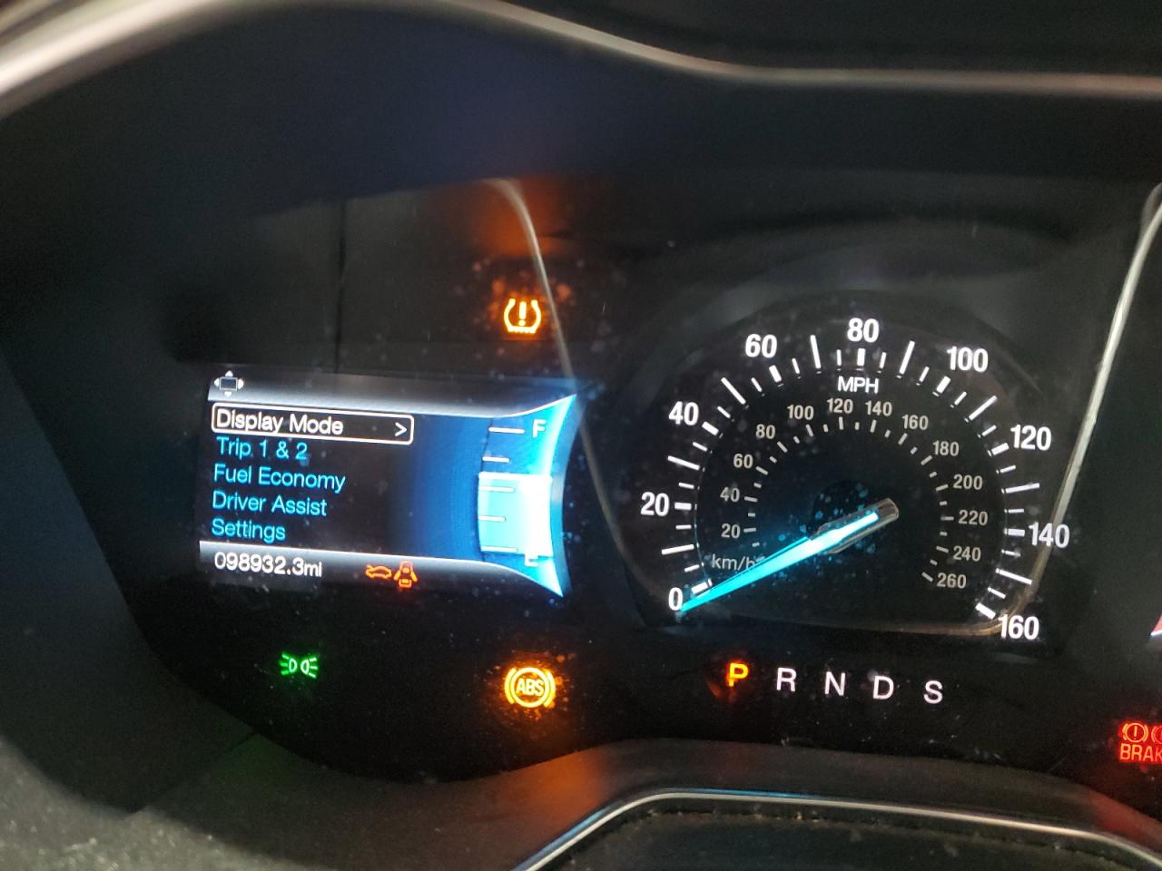 2016 FORD FUSION SE photo 9