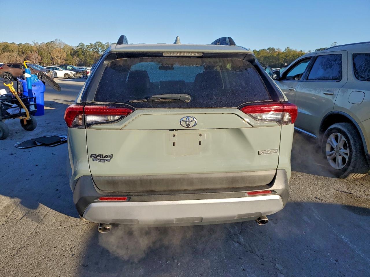 2019 TOYOTA RAV4 ADVENTURE photo 6