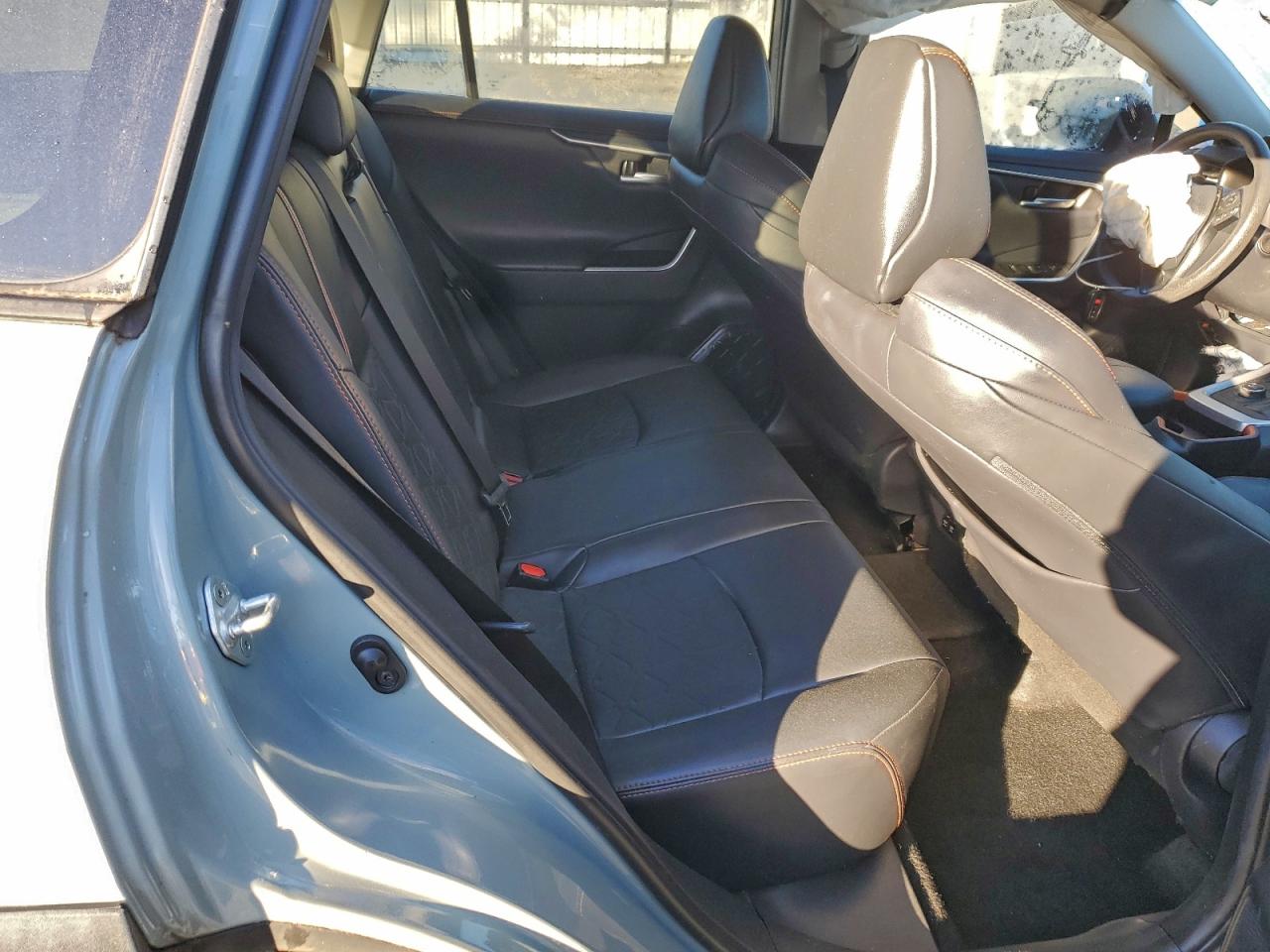 2019 TOYOTA RAV4 ADVENTURE photo 11