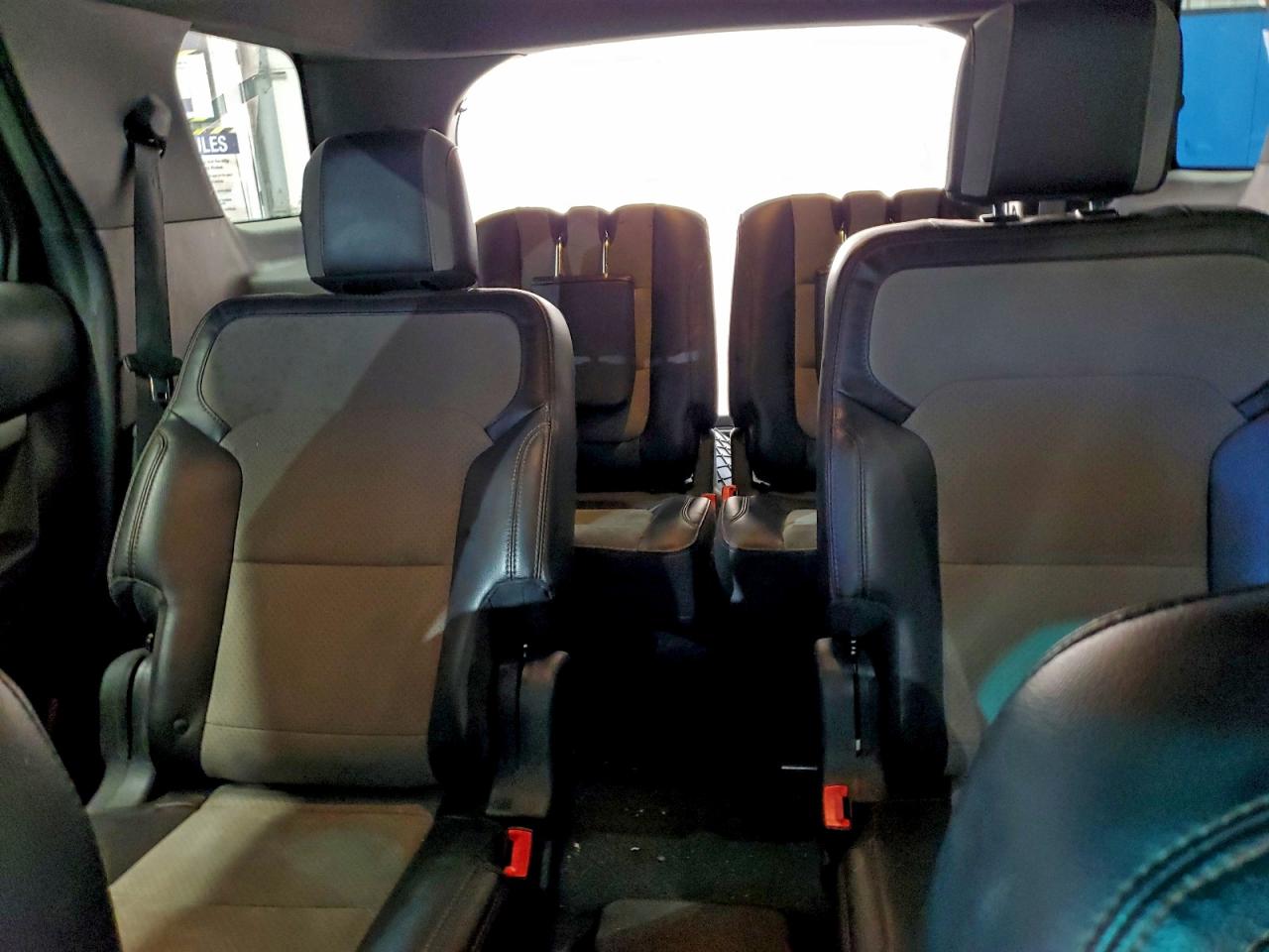 2017 FORD EXPLORER XLT photo 10