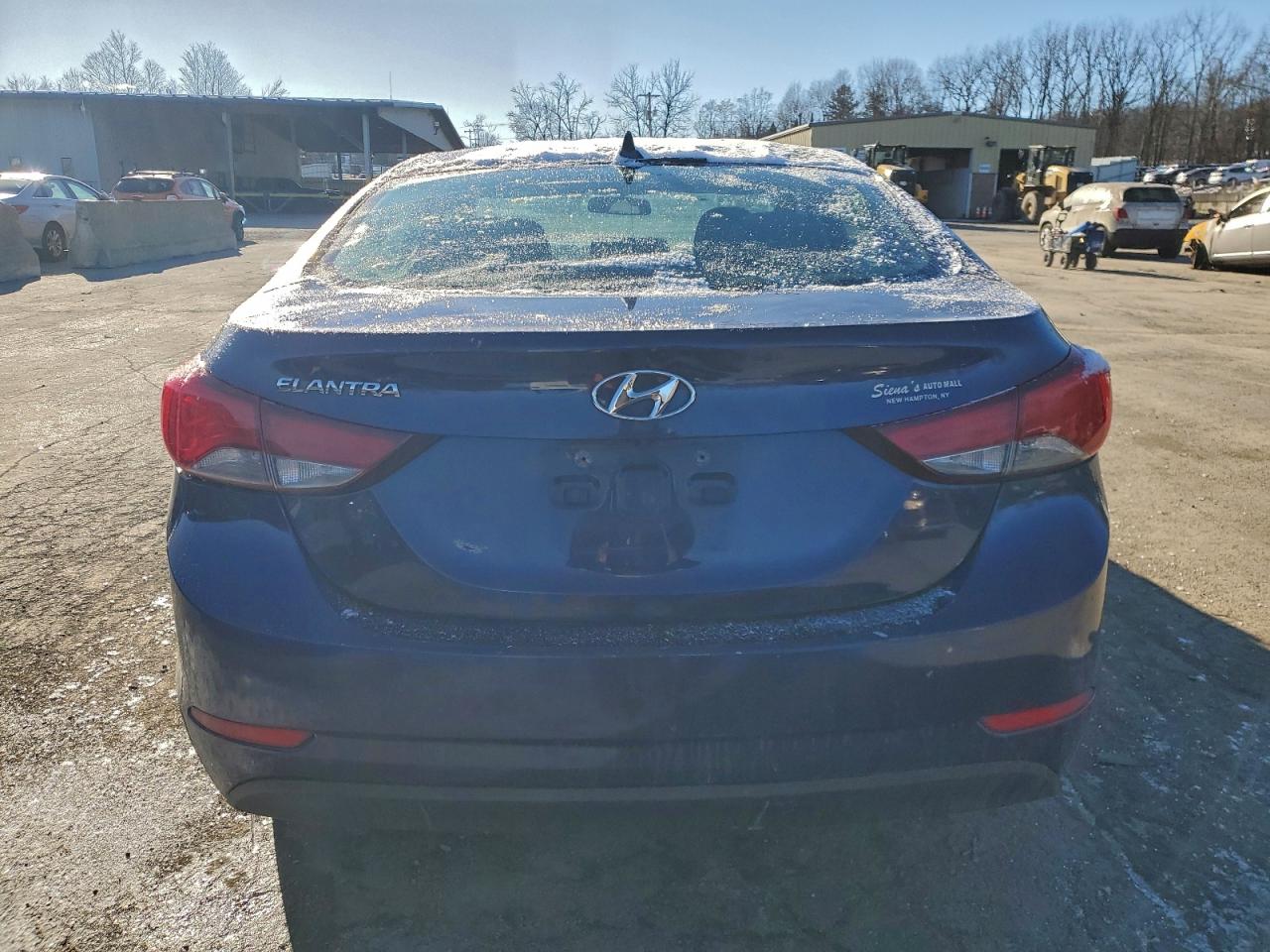 2014 HYUNDAI ELANTRA SE photo 6