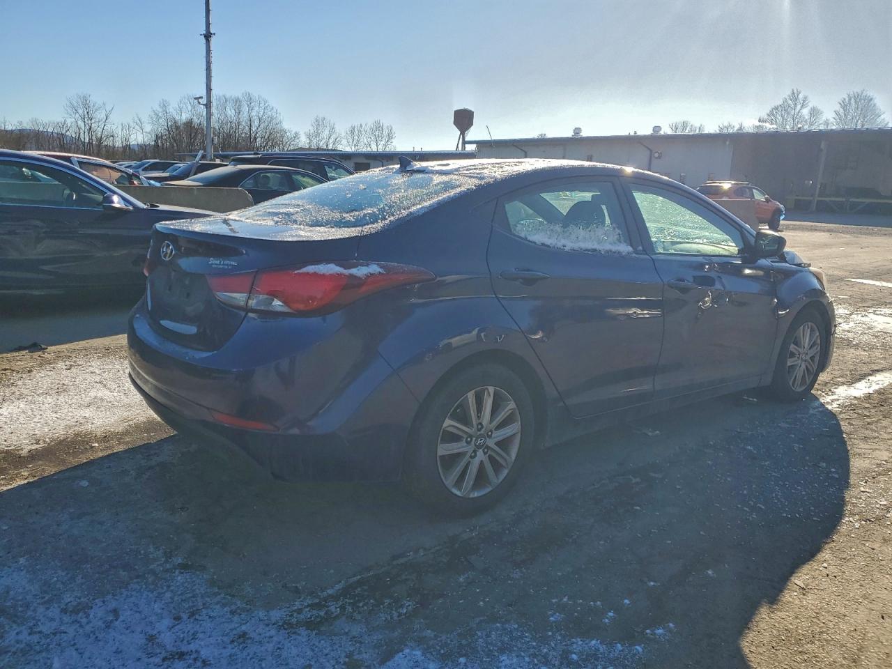 2014 HYUNDAI ELANTRA SE photo 3