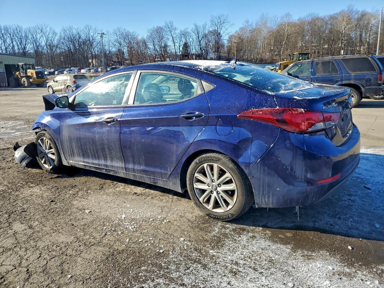2014 HYUNDAI ELANTRA SE photo 2