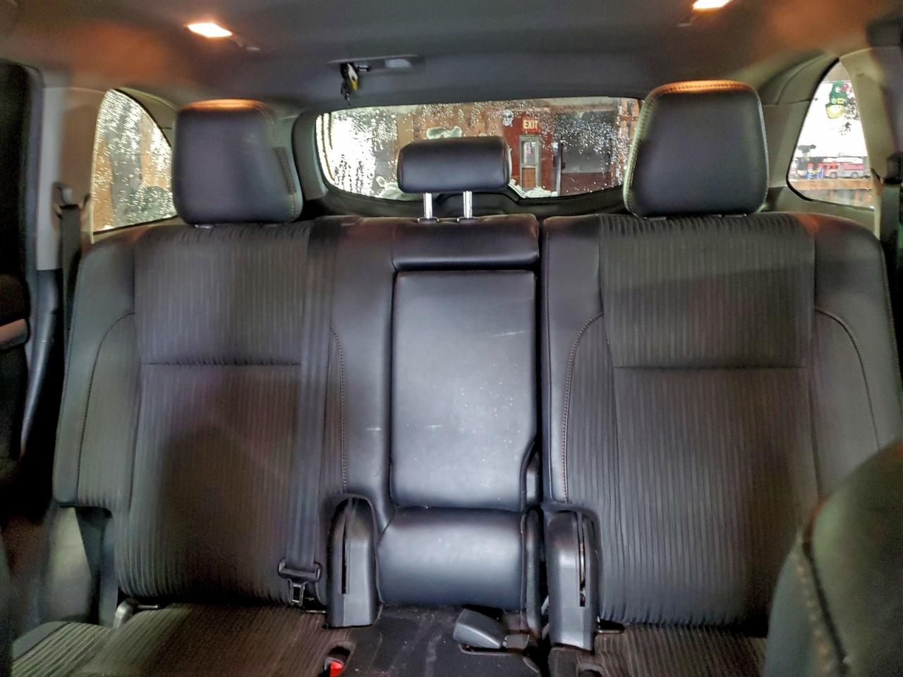 2019 TOYOTA HIGHLANDER LE photo 10