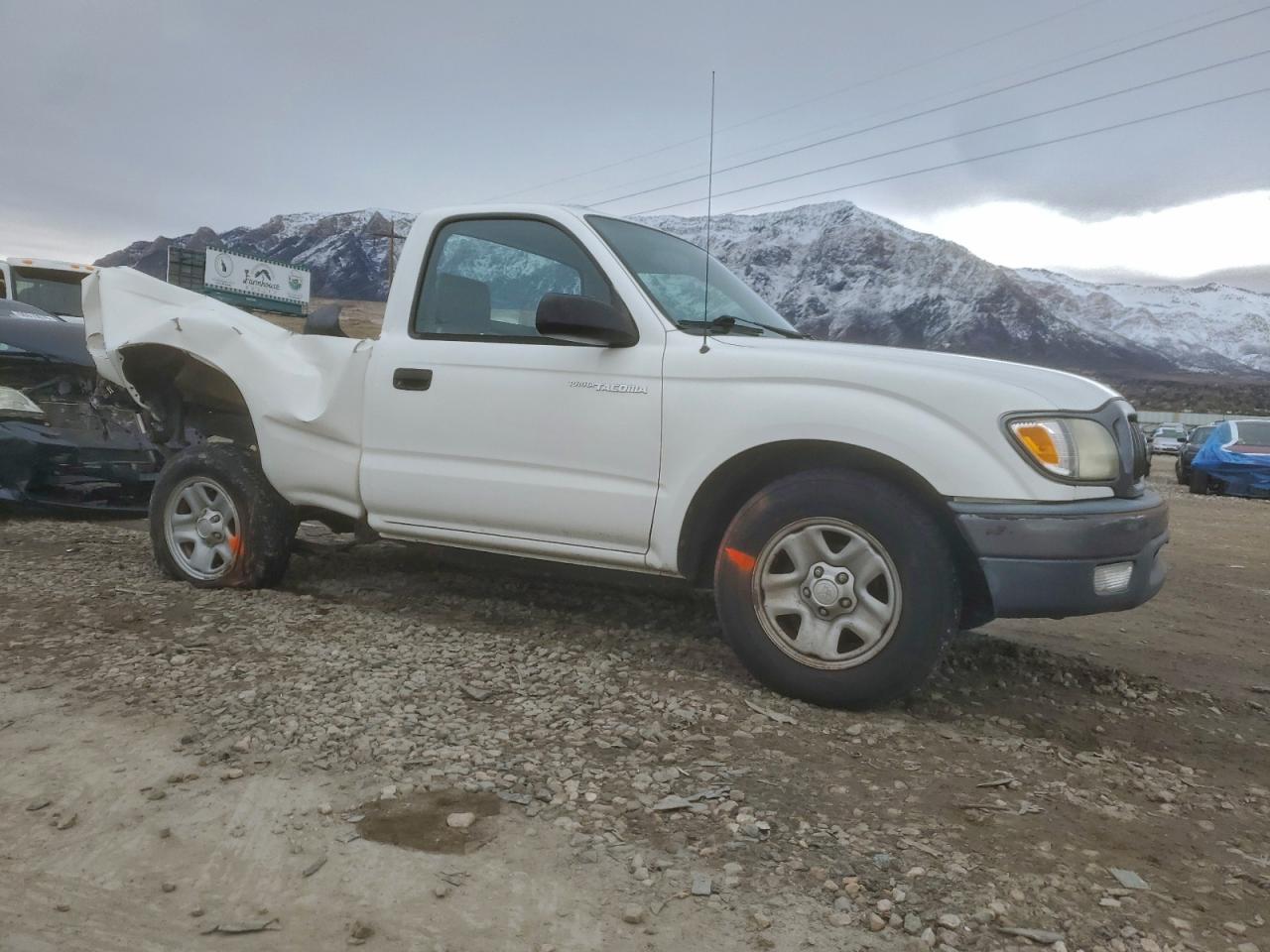2001 TOYOTA TACOMA photo 4