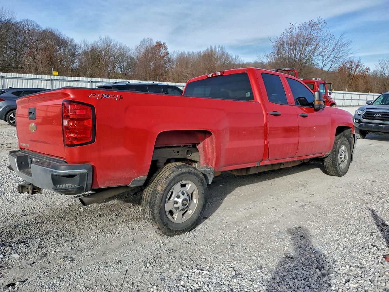 2019 CHEVROLET SILVERADO K2500 HEAVY DUTY photo 3
