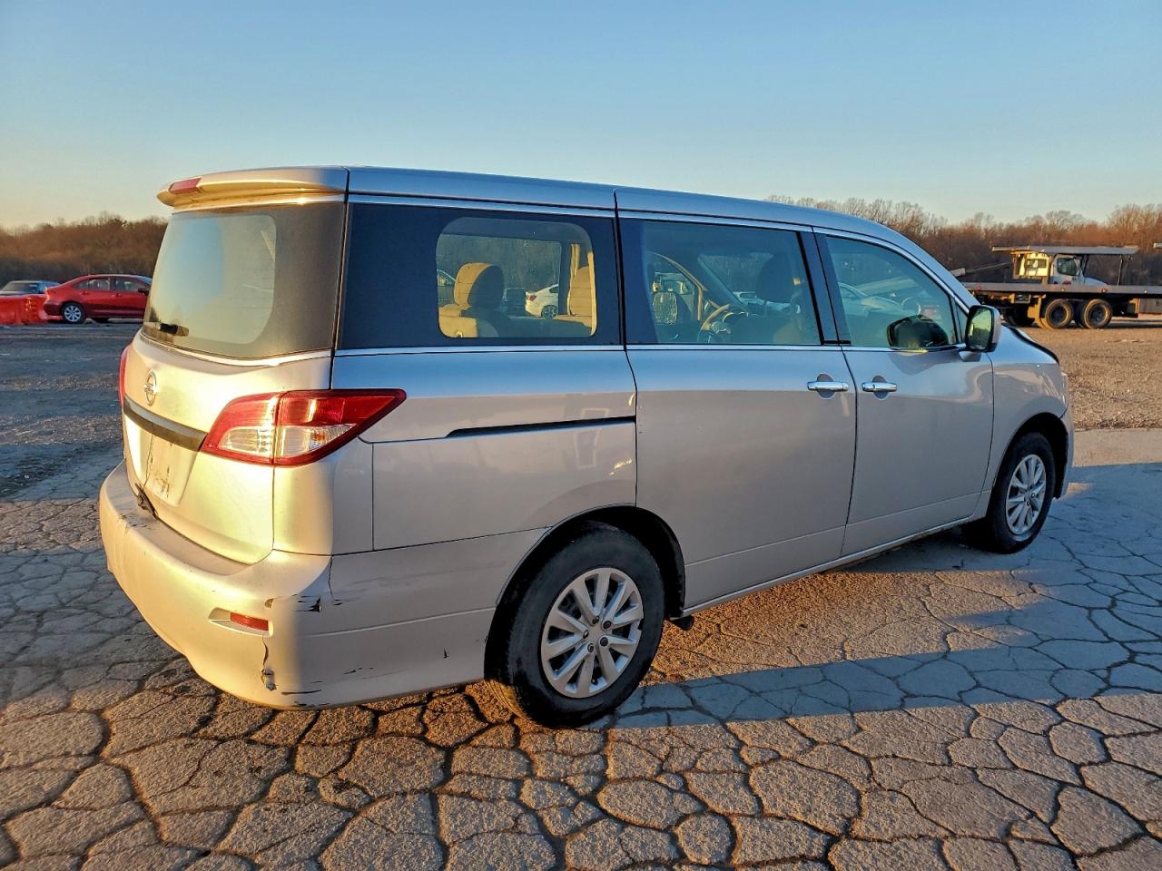 2013 NISSAN QUEST S photo 3