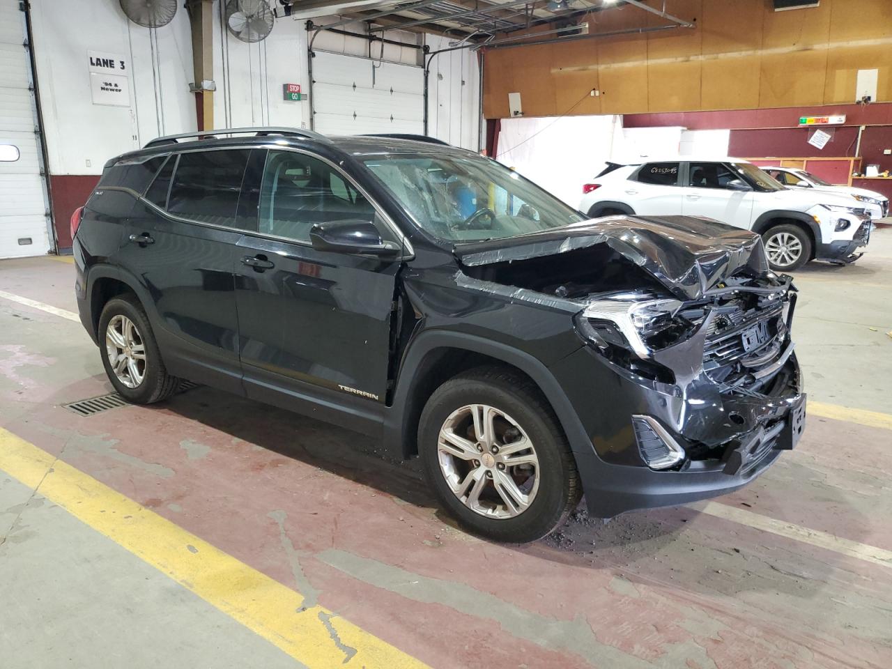 2018 GMC TERRAIN SLE photo 4