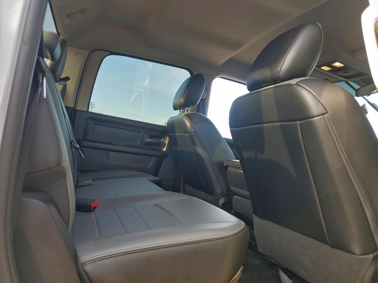 2023 RAM 1500 CLASSIC TRADESMAN photo 10