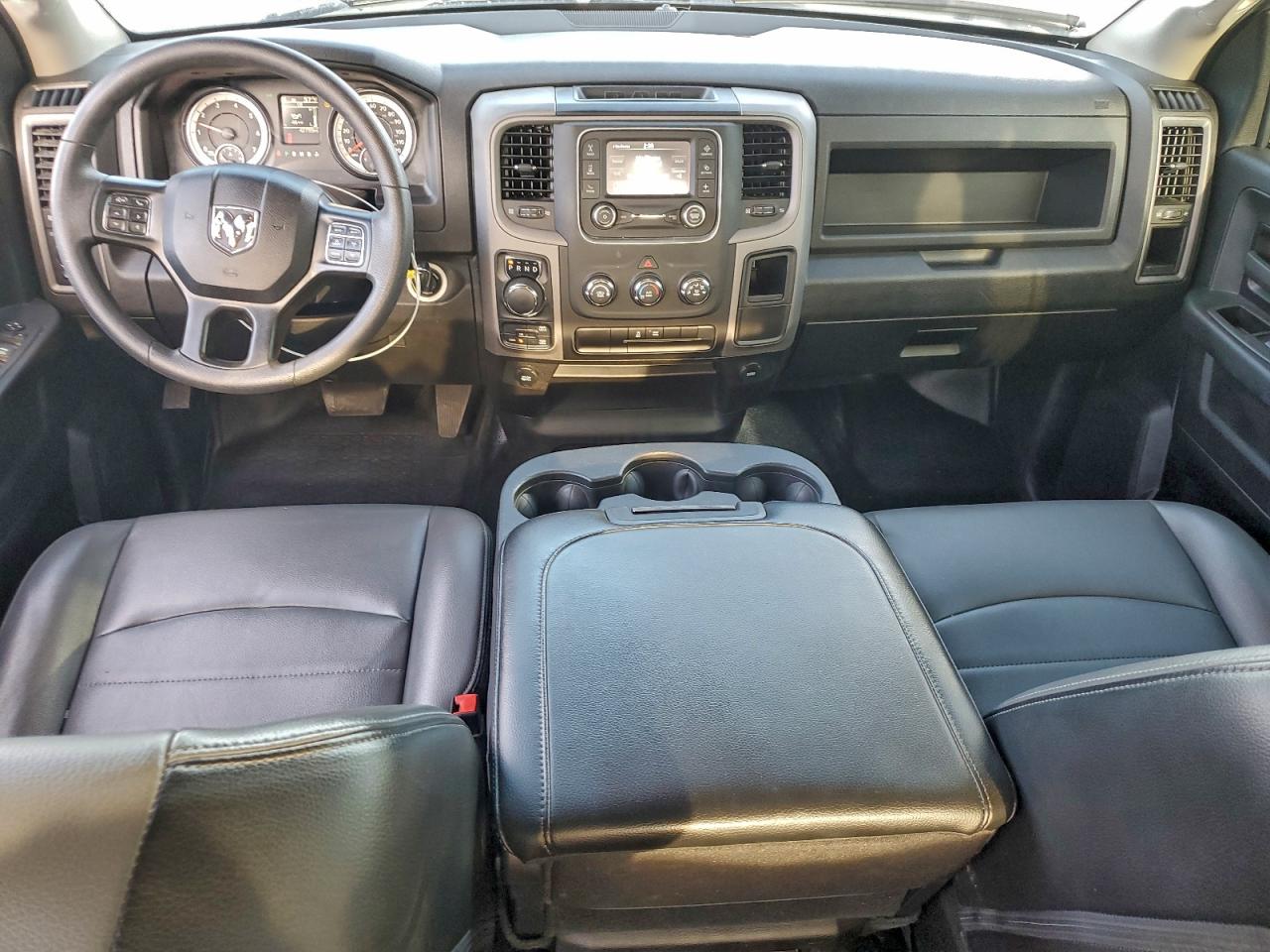 2023 RAM 1500 CLASSIC TRADESMAN photo 8