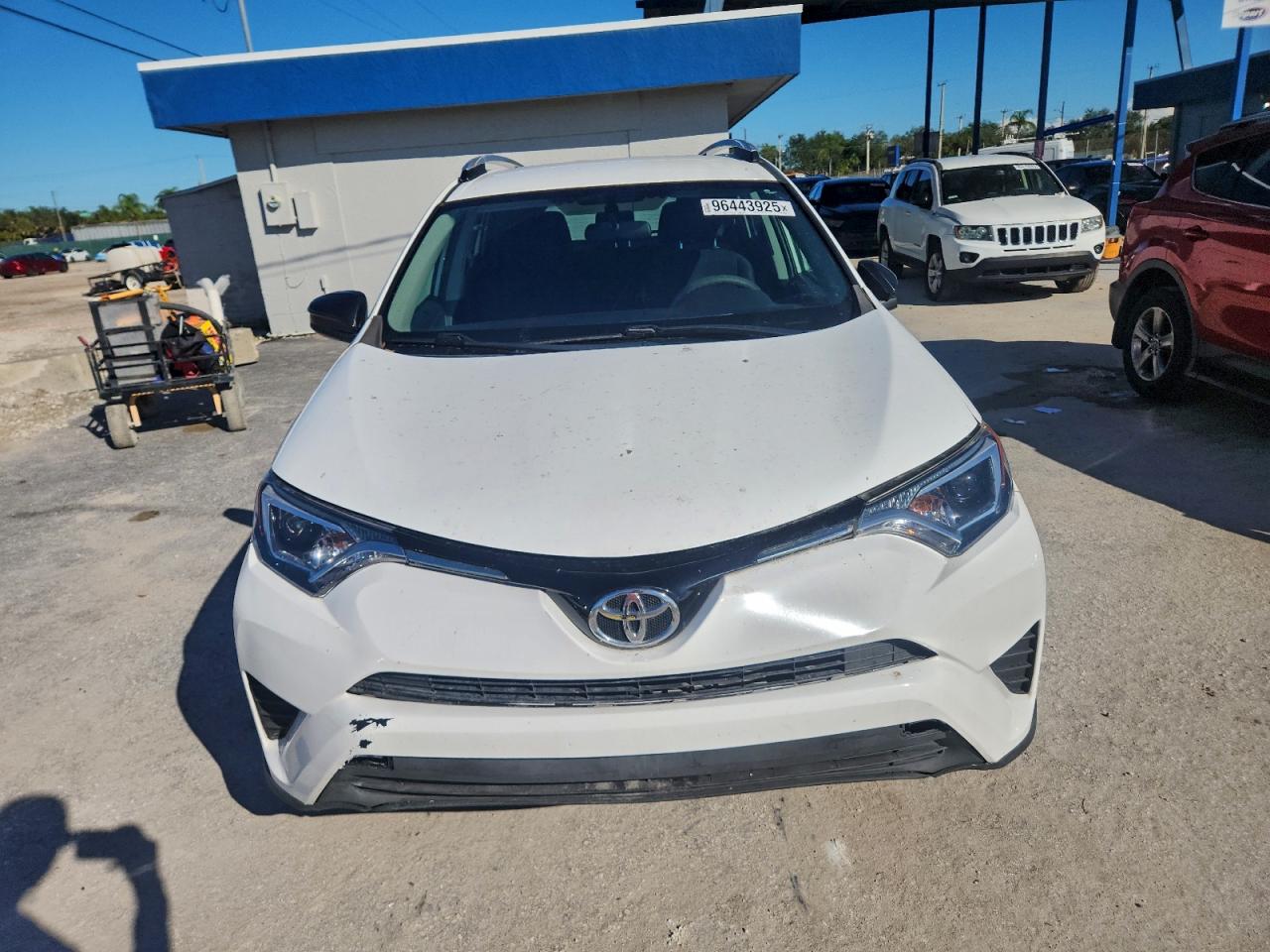 2016 TOYOTA RAV4 LE photo 5