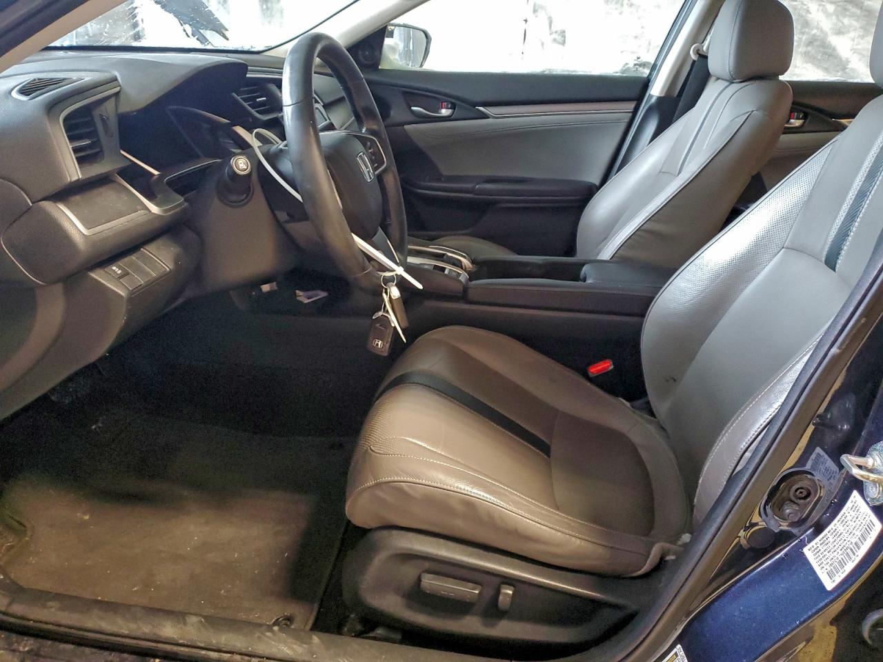 2016 HONDA CIVIC EXL photo 7