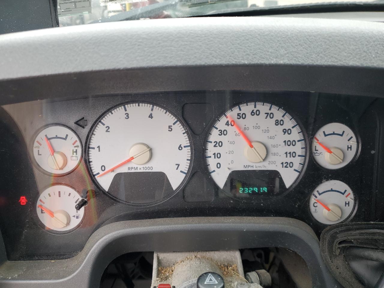 2006 DODGE RAM 1500 ST photo 9
