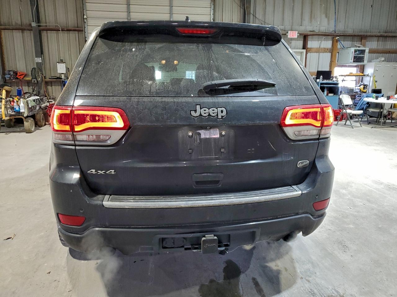 2014 JEEP GRAND CHEROKEE OVERLAND photo 6