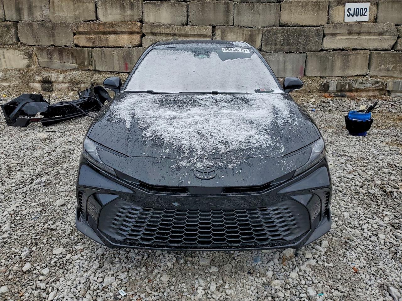 2025 TOYOTA CAMRY XSE photo 5