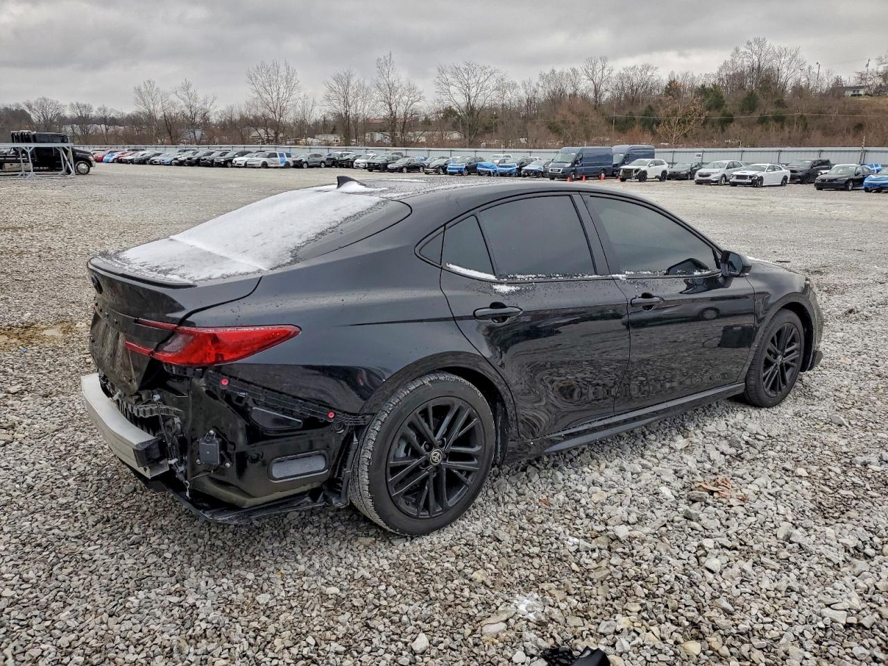 2025 TOYOTA CAMRY XSE photo 3