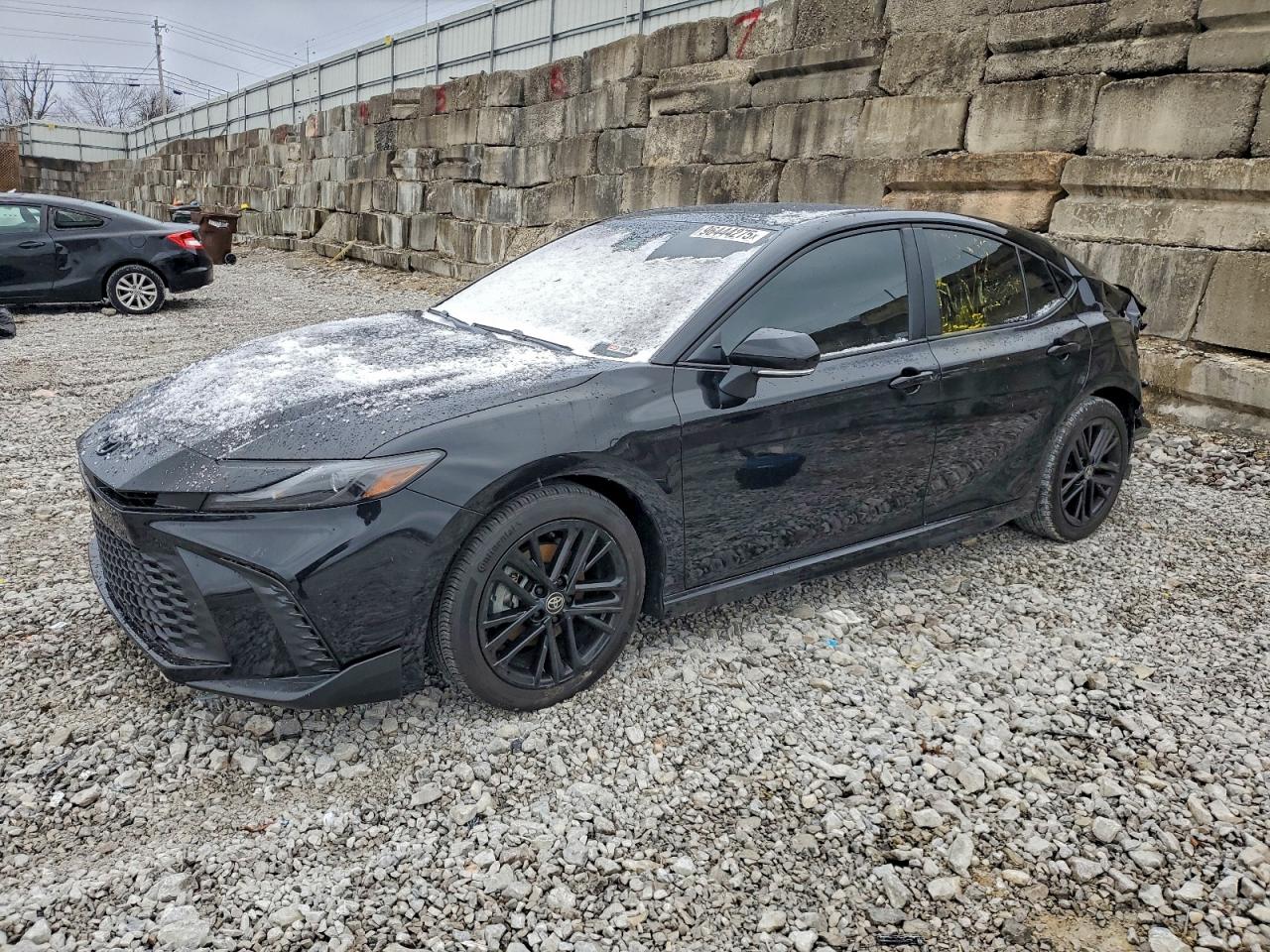 2025 TOYOTA CAMRY