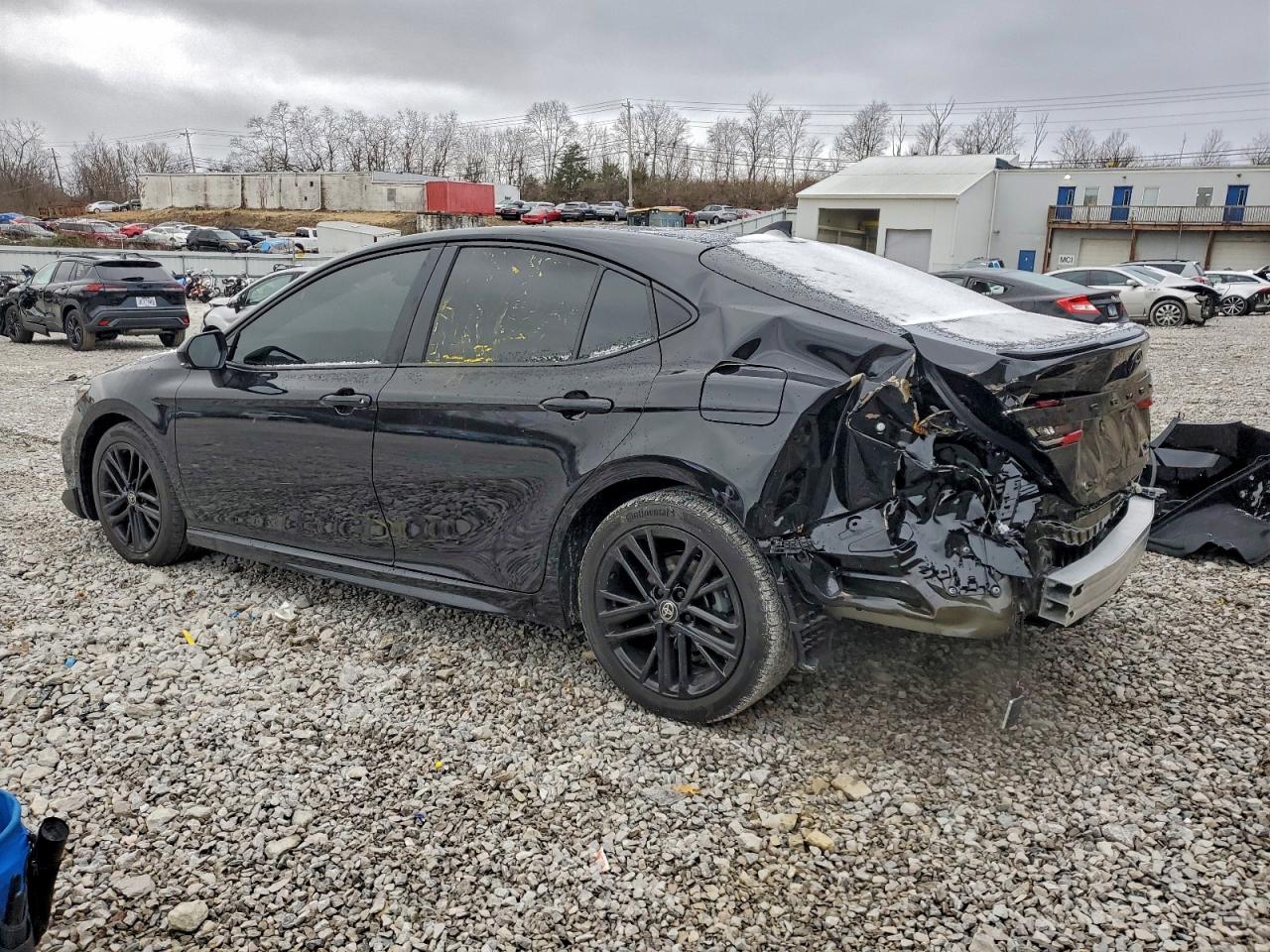 2025 TOYOTA CAMRY XSE photo 2