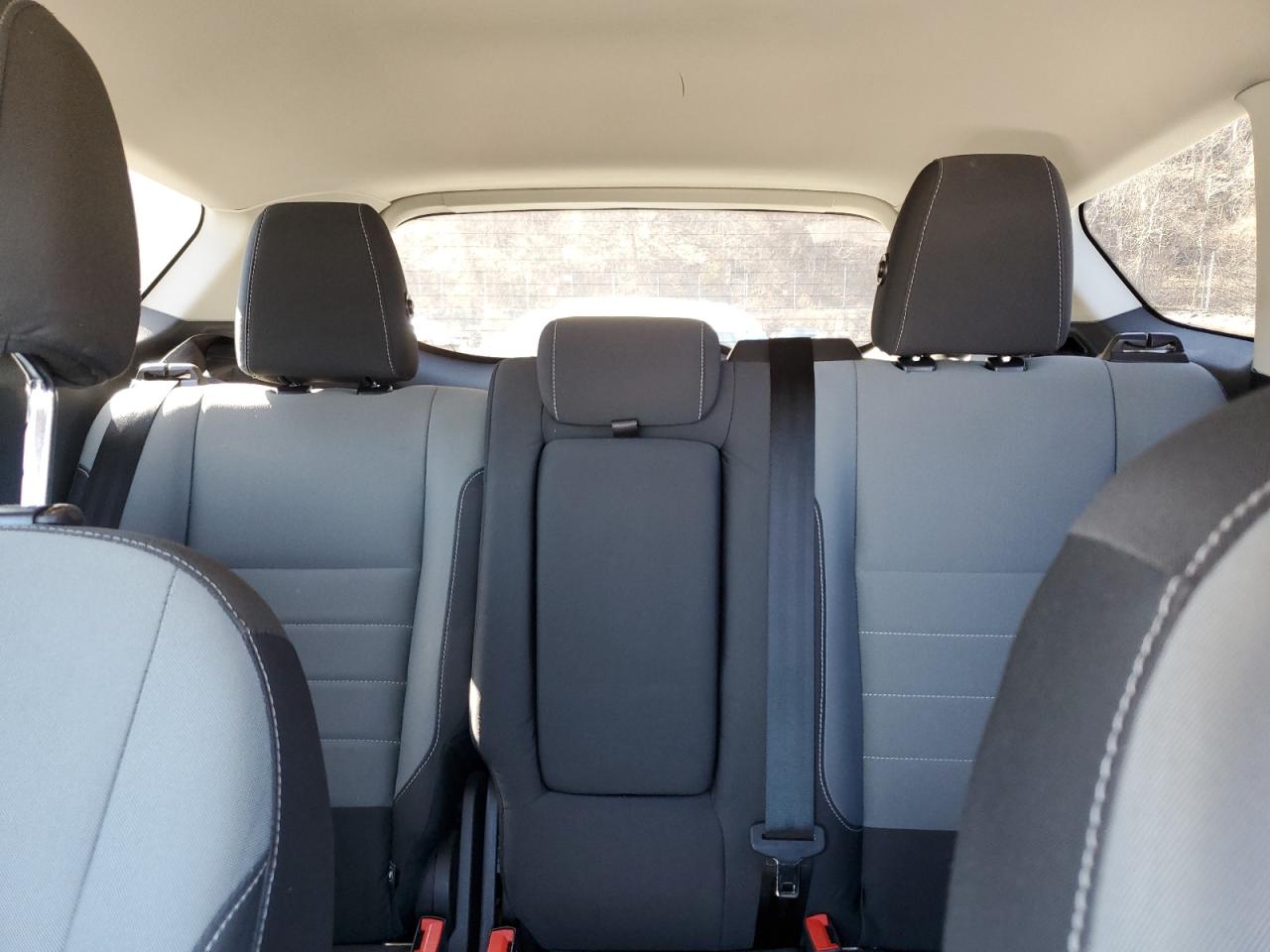 2016 FORD ESCAPE SE photo 10