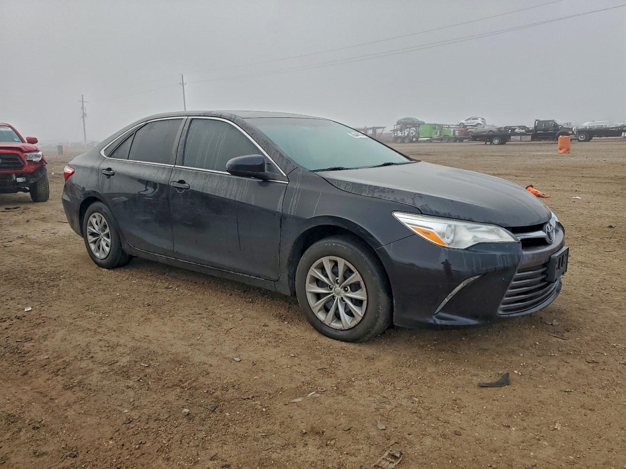2015 TOYOTA CAMRY LE photo 10