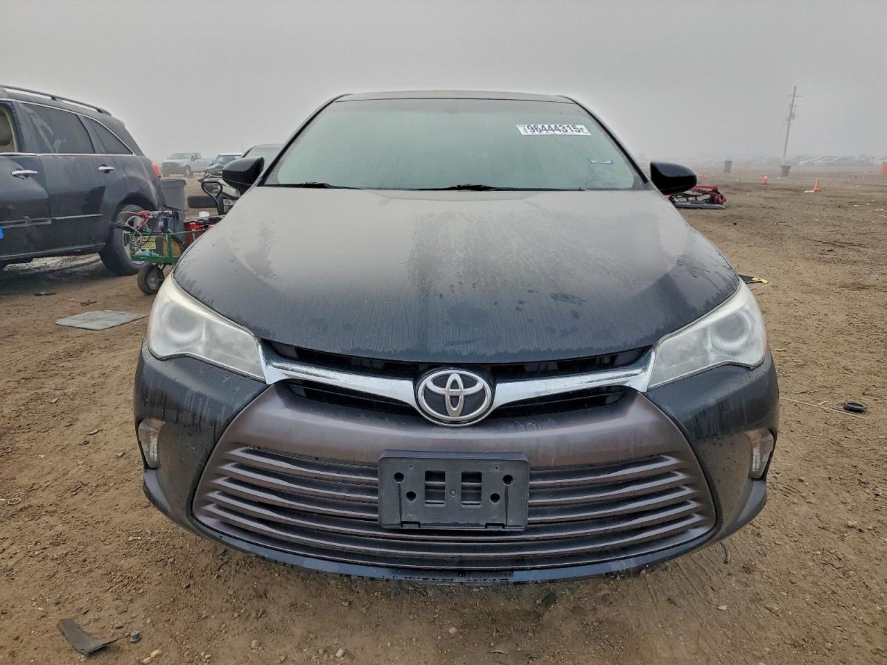 2015 TOYOTA CAMRY LE photo 13