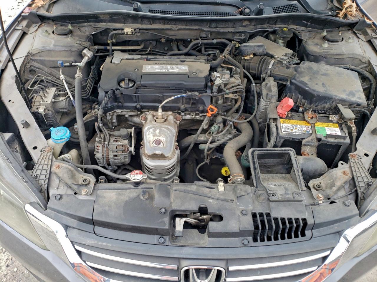 2015 HONDA ACCORD LX photo 11
