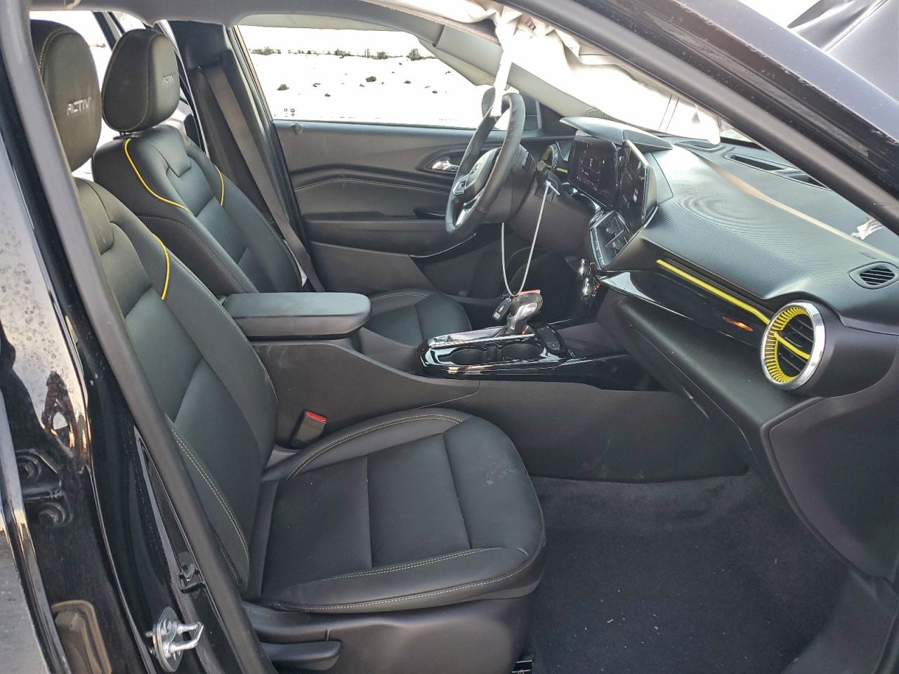 2025 CHEVROLET TRAX ACTIV photo 7