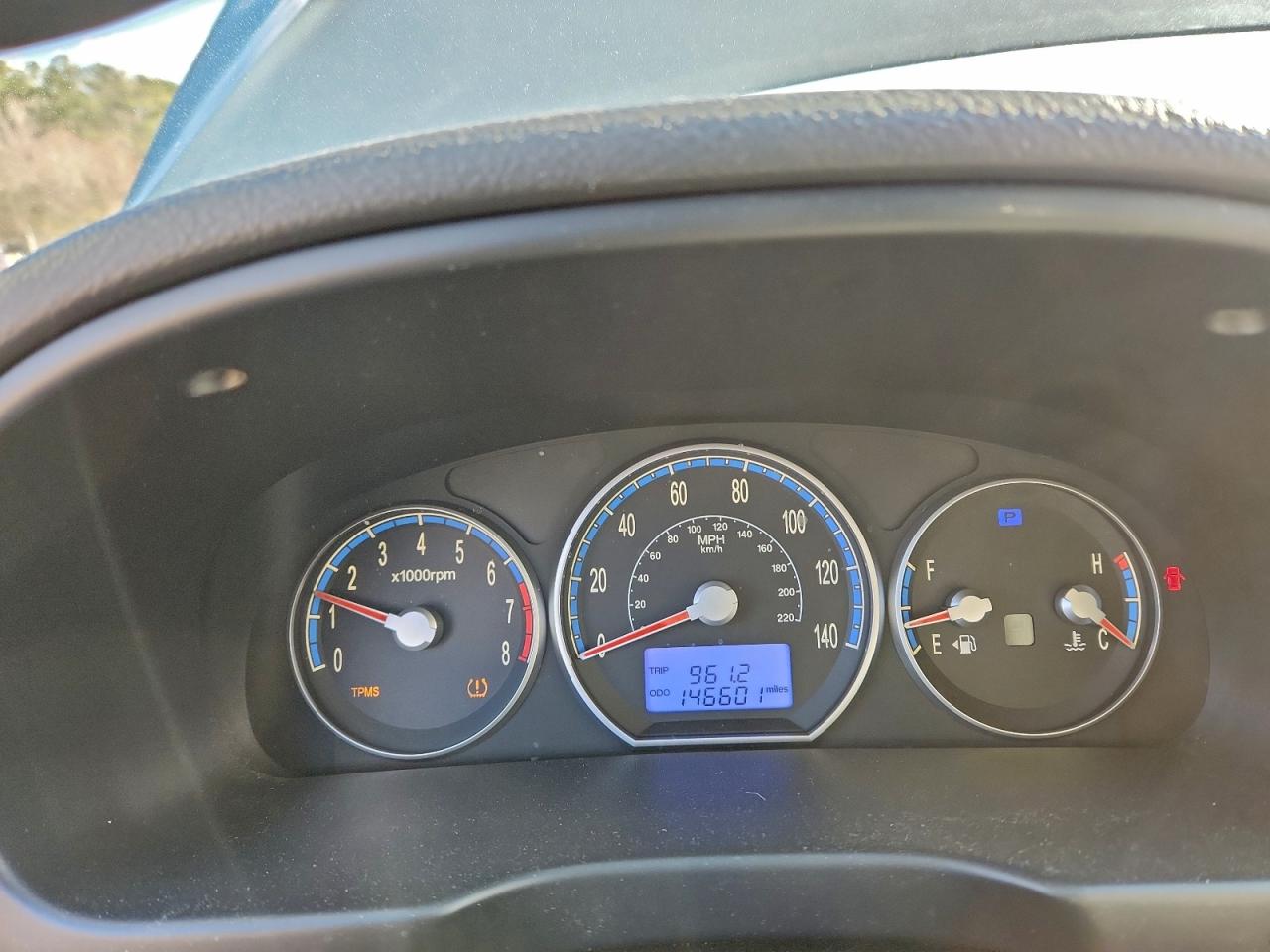 2009 HYUNDAI SANTA FE SE photo 9