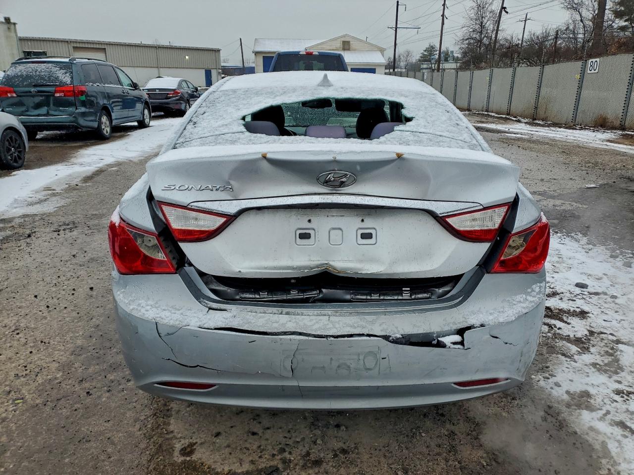 2013 HYUNDAI SONATA GLS photo 6