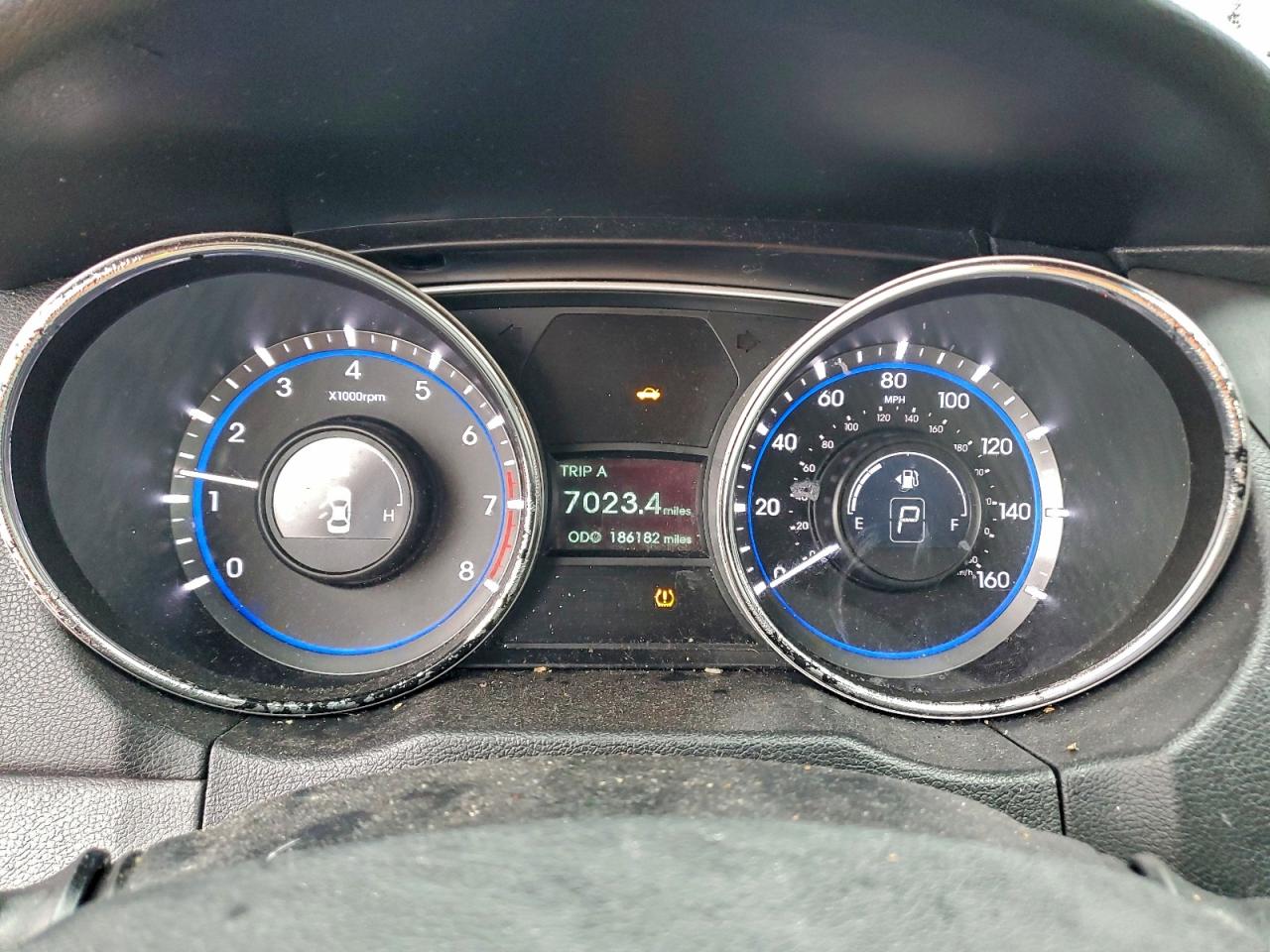 2013 HYUNDAI SONATA GLS photo 9