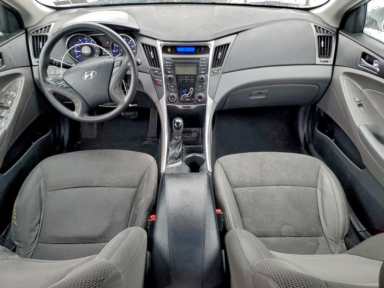2013 HYUNDAI SONATA GLS photo 8