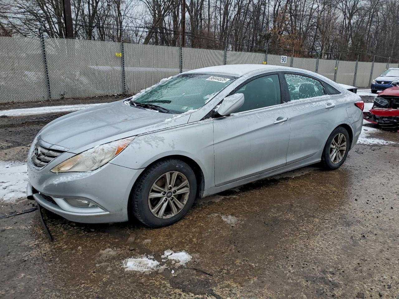 2013 HYUNDAI SONATA