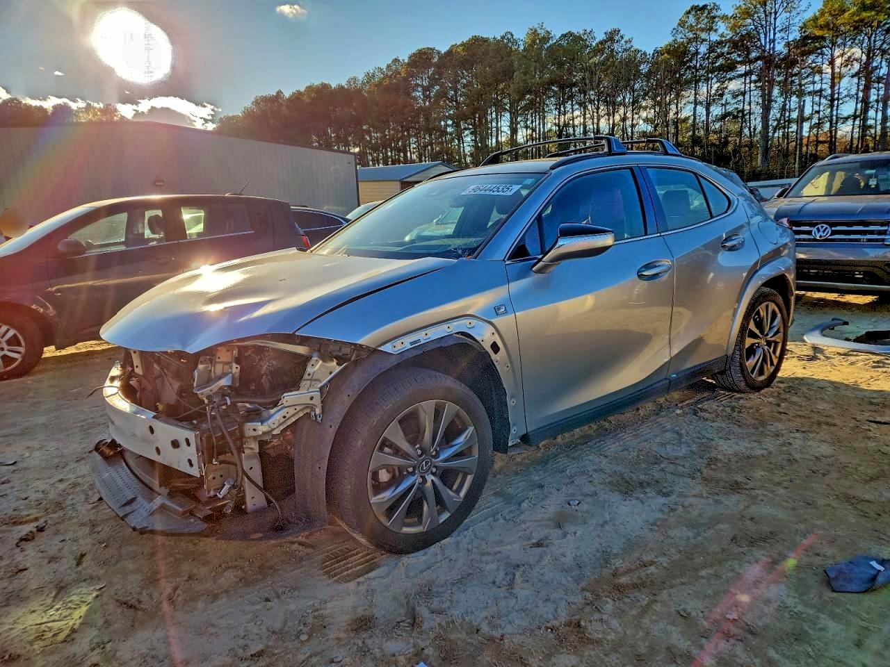 2023 LEXUS UX
