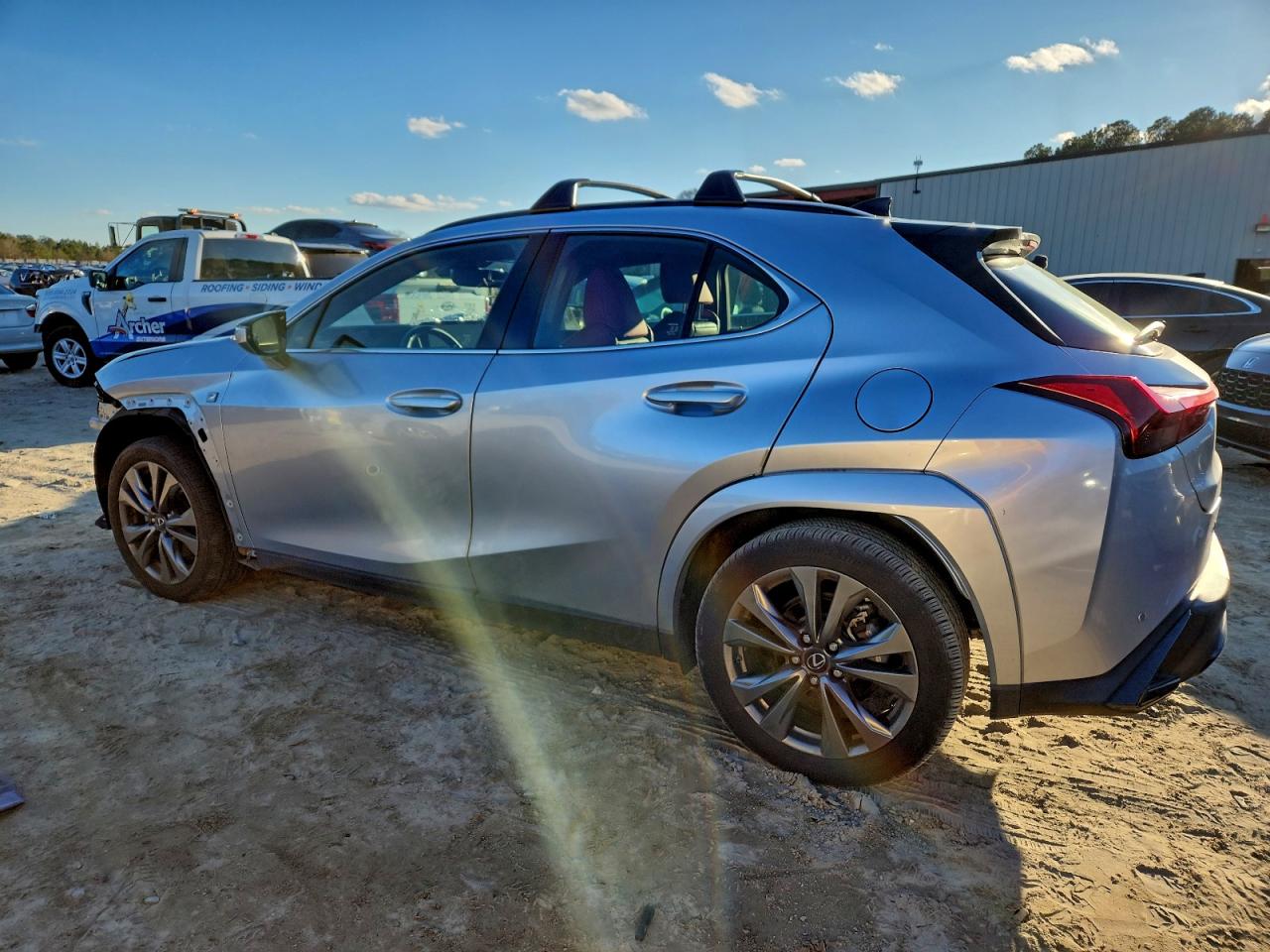 2023 LEXUS UX 250H PREMIUM photo 2