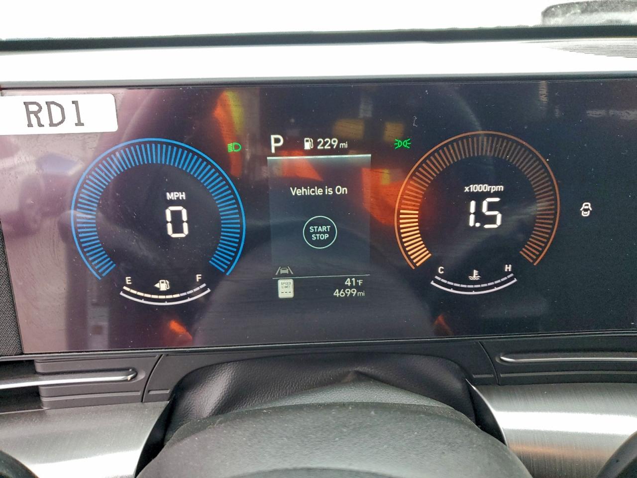 2025 HYUNDAI KONA SEL photo 9