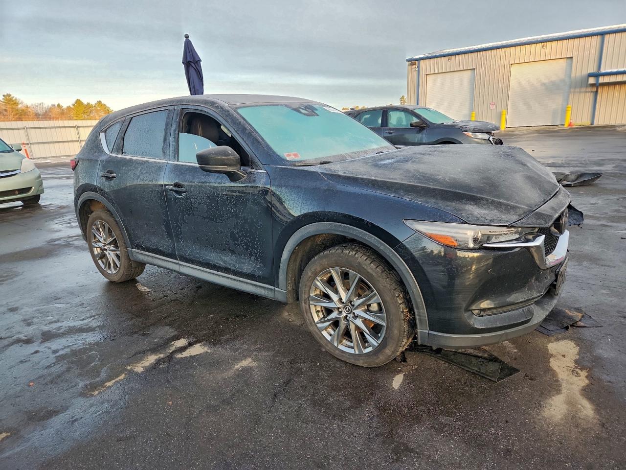 2021 MAZDA CX-5 SIGNATURE photo 4
