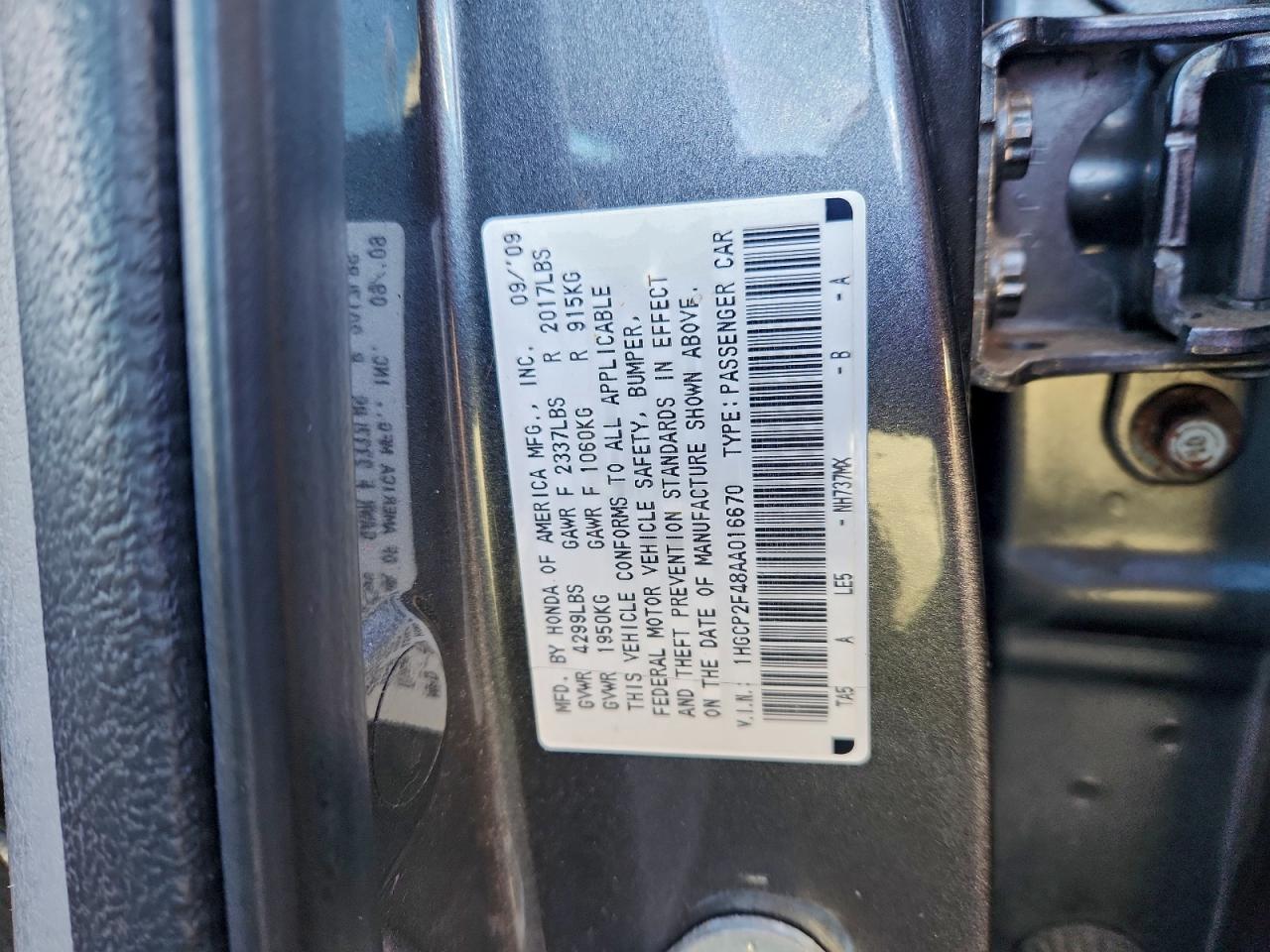 2010 HONDA ACCORD LXP photo 12
