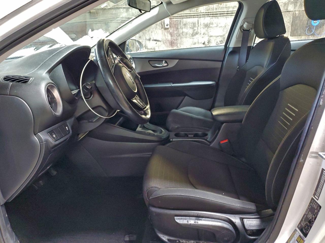 2020 KIA FORTE FE photo 7