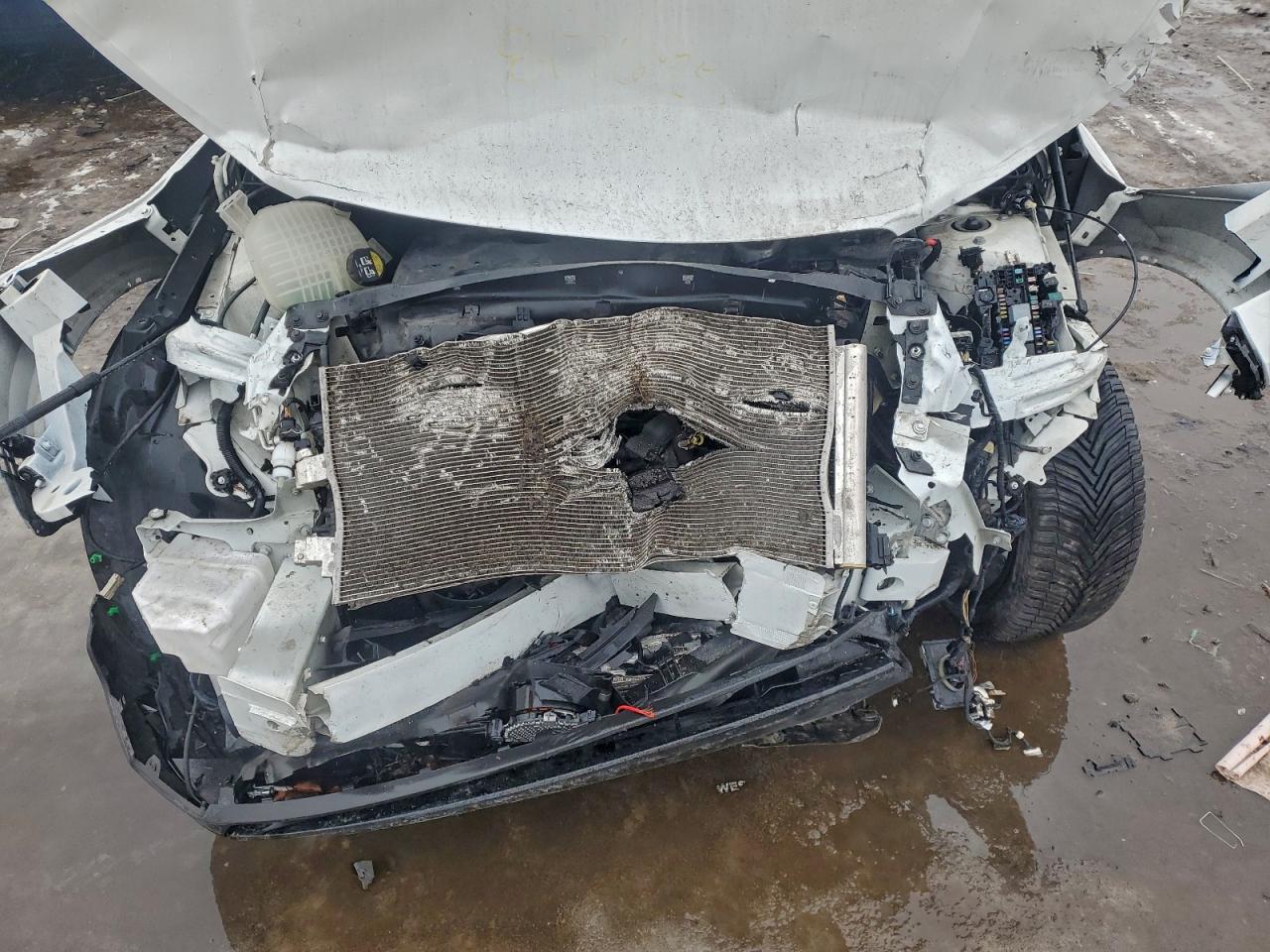 2019 VOLVO XC40 T5 R-DESIGN photo 12