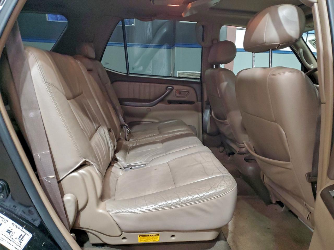 2004 TOYOTA SEQUOIA LIMITED photo 11