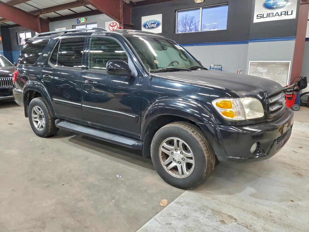 2004 TOYOTA SEQUOIA LIMITED photo 4