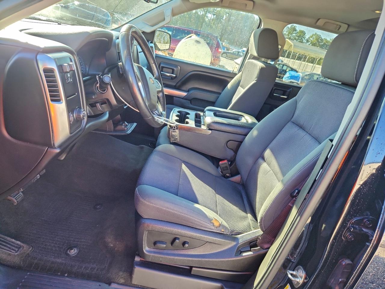 2016 CHEVROLET SILVERADO C1500 LT photo 7