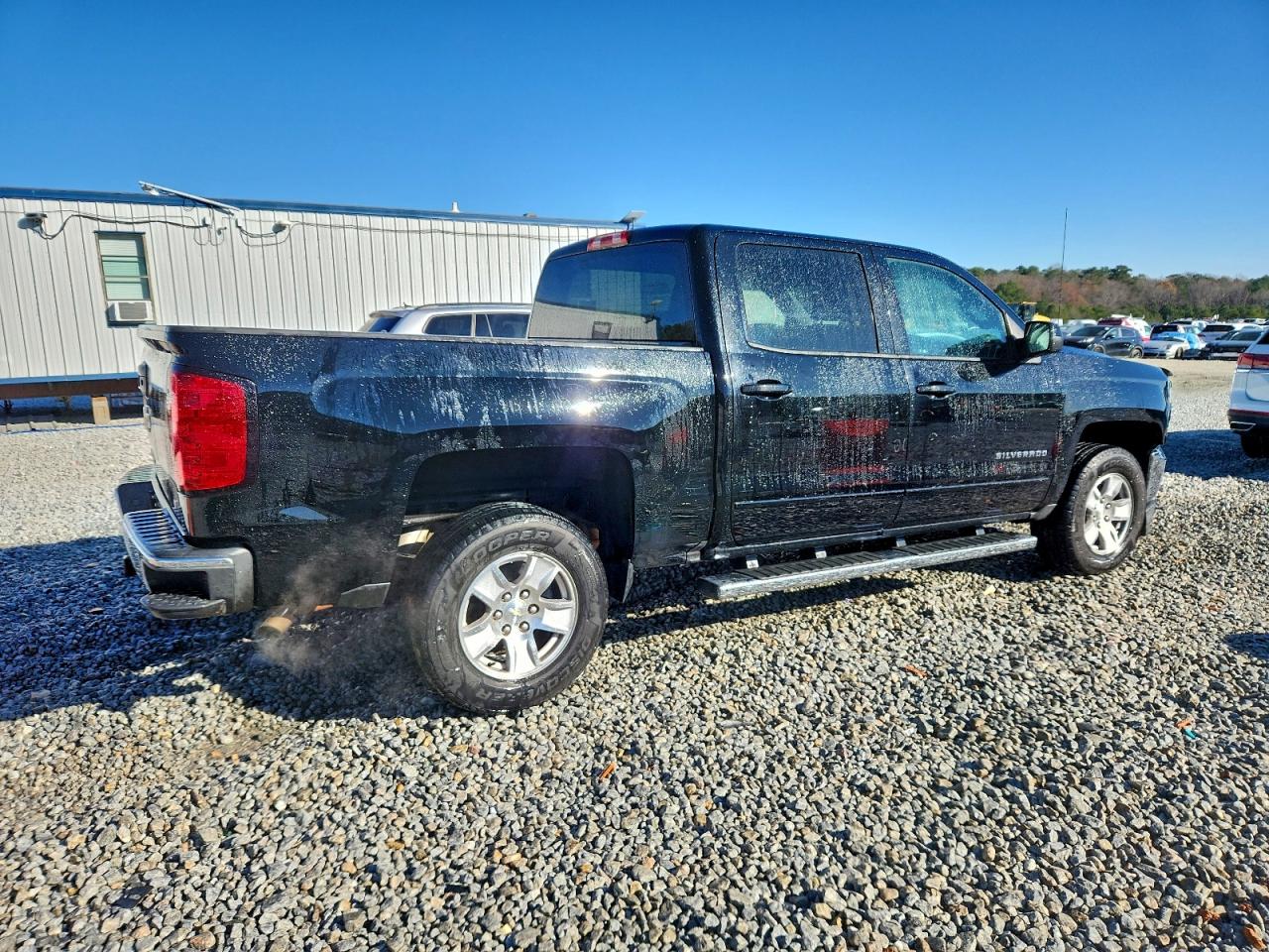 2016 CHEVROLET SILVERADO C1500 LT photo 3
