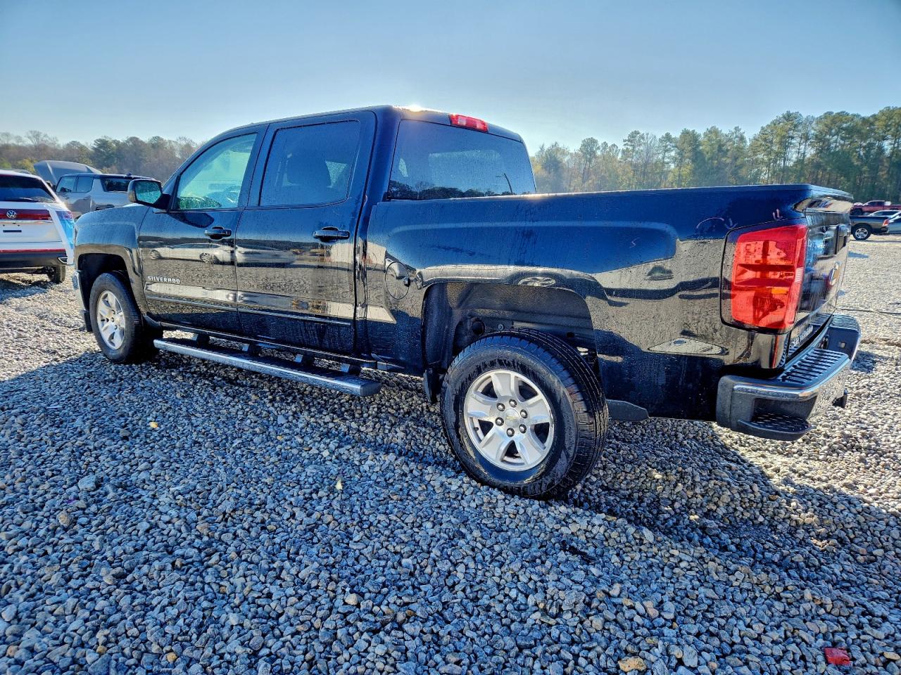 2016 CHEVROLET SILVERADO C1500 LT photo 2