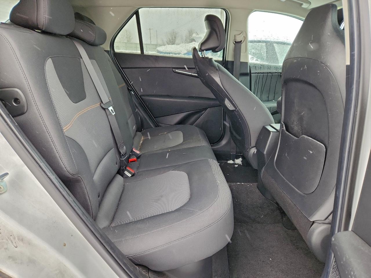 2024 KIA NIRO LX photo 10